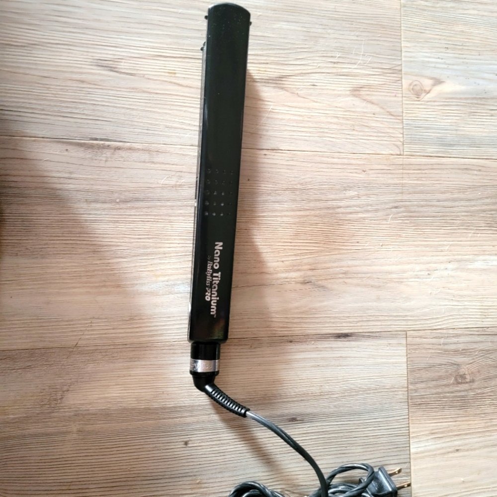 Straightener